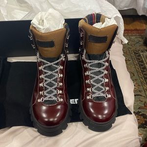 Dsquared hiking boots